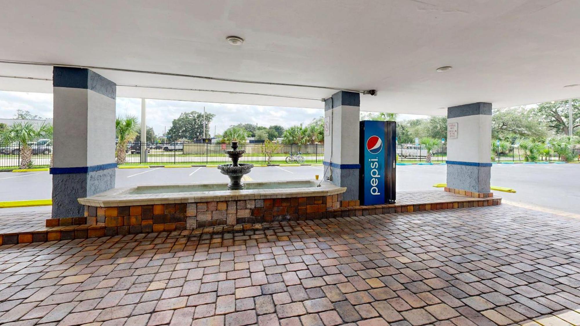 Days Inn By Wyndham Orlando Downtown Eksteriør billede