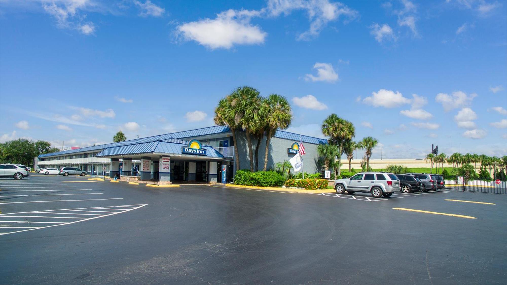 Days Inn By Wyndham Orlando Downtown Eksteriør billede